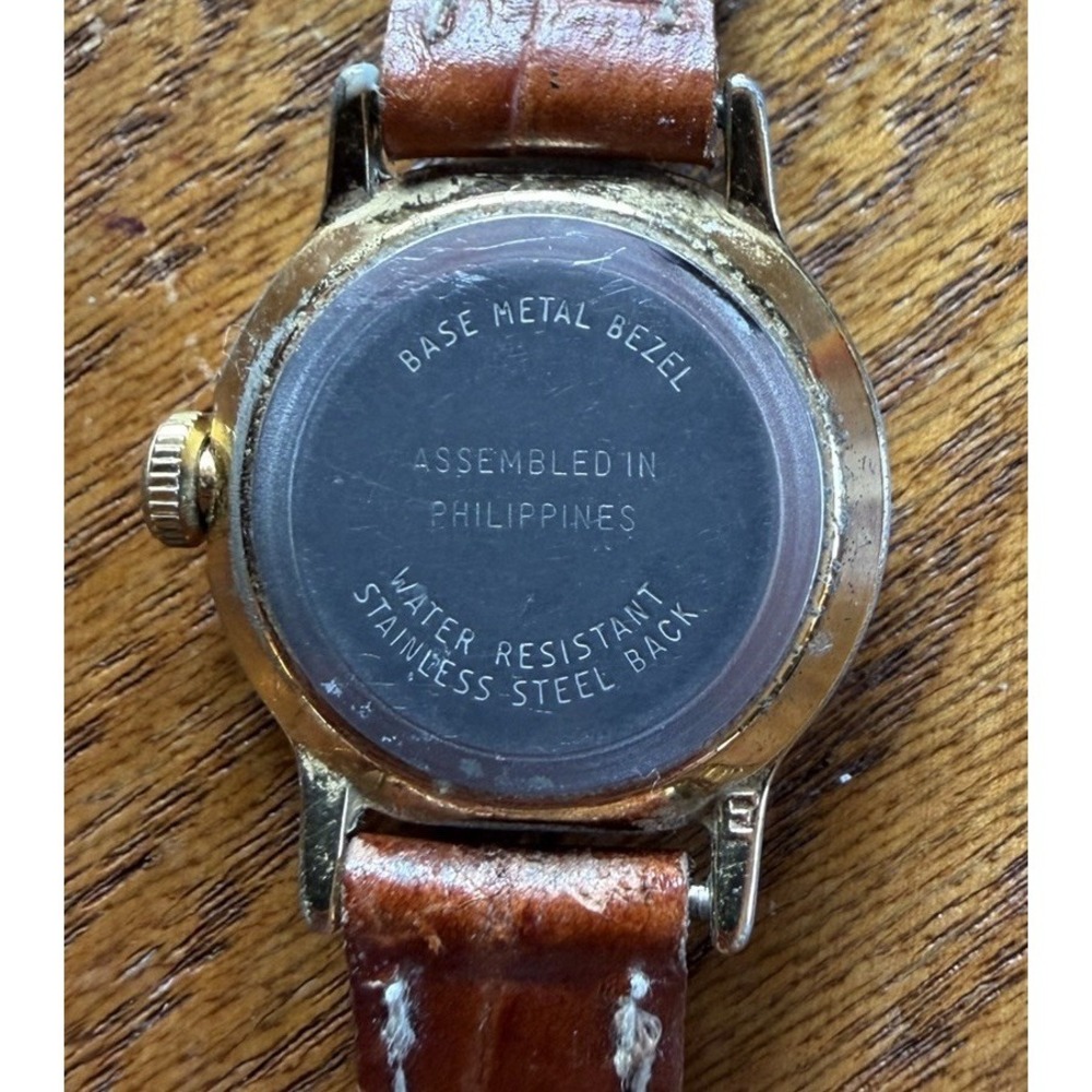 Vintage Timex Watch Womens 25mm Manual Wind Water Resistant - Picture 8 of 10